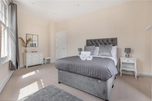 Bilde i galleriet til Guest Homes - Trinity Apartment i Worcester