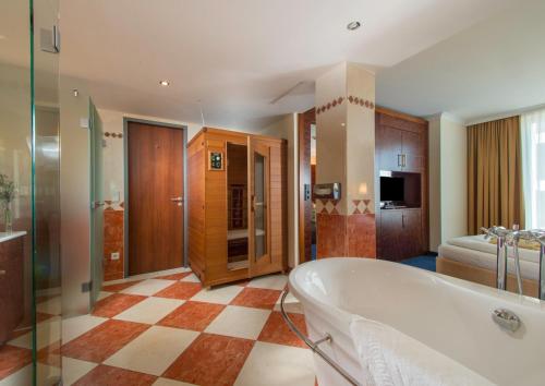 Koupelna v ubytování Hotel Glöcklhofer