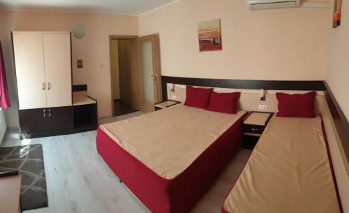 Postel nebo postele na pokoji v ubytování Ego Guest House