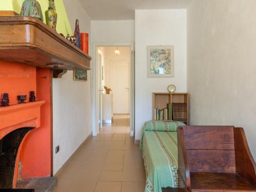 Apartment Elisabetta - GLA115 by Interhomeにあるキッチンまたは簡易キッチン