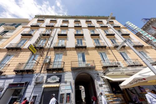 B&Bが所在する建物