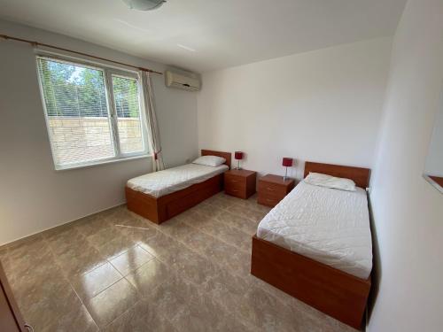Fotografie z fotogalerie ubytování Apartments in complex Daisy v destinaci Kranevo
