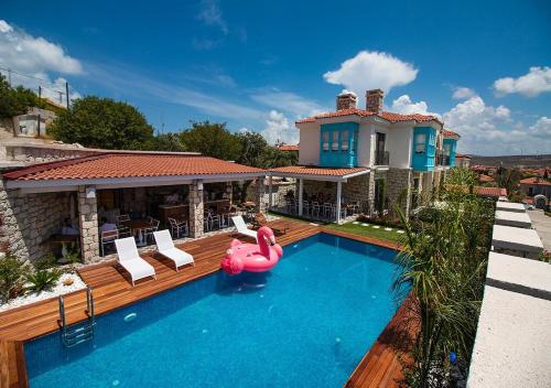 Amour Alacati Boutique Hotel