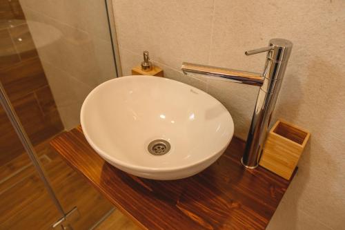 Bilik mandi di Apartmani MiS