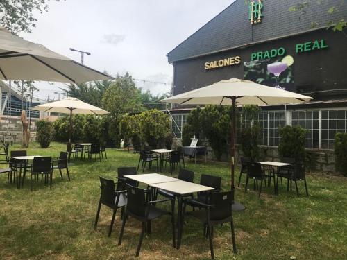 Ein Garten an der Unterkunft Hotel Prado Real