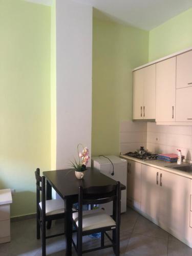 Xhani Apartments - Image 8