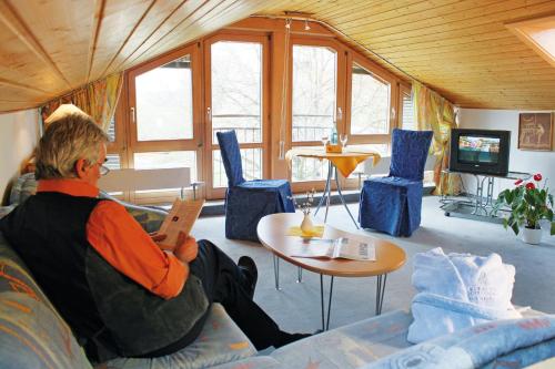Ruang duduk di Hotel Quellenhof