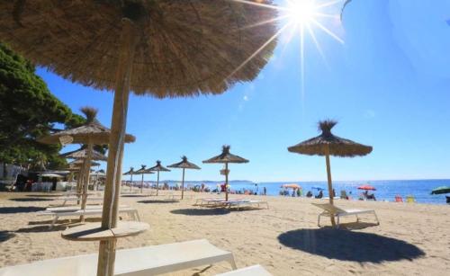 Villa Lydia Cambrils casa familiar cerca de la playa y PortAventura