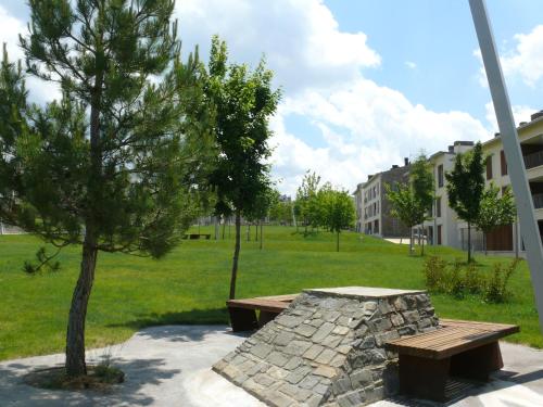 Taman di luar Apartamentos Las Margas Golf Formigal Ordesa