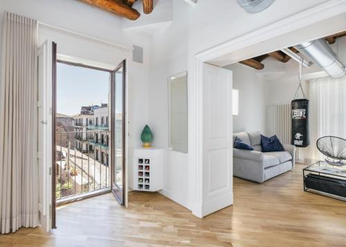Posedenie v ubytovaní The Silver Lava - a luxury boutique apartment