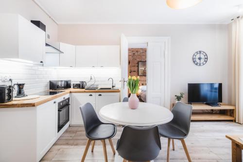 Kuchyňa alebo kuchynka v ubytovaní Modern Apartments Toruń 1 Stare Miasto-Centrum