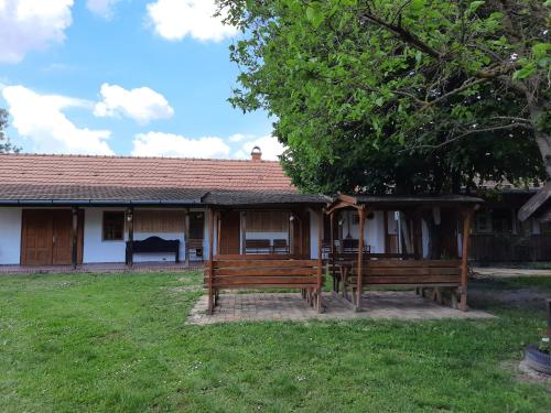 Faluház Tiszasüly 5061 Tiszasüly, Főt út 49. Tiszasüly kép - 3