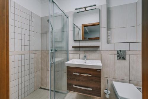 Villa Tília Balatongyörök 8313 Balatongyörök, 16 Csont Ferenc utca kép - 3