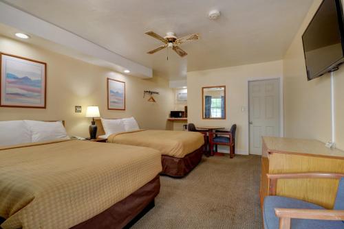 Gallery image of Brookside Inn & Cottages in Saco
