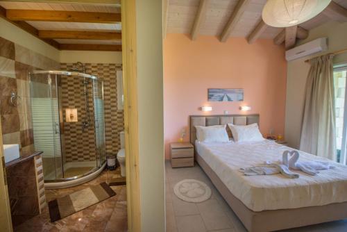 Kylpyhuone majoituspaikassa Villas Porto Kamini Afionas Corfu