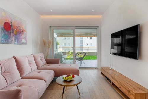 Zaloo, Luxury Apartment with Sea-View and Jacuzzi