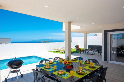 Villa Shasya Costa Adeje with air conditioning
