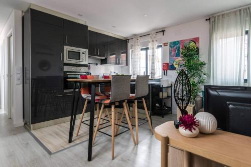 BeSetubal M&M House, By Home Match