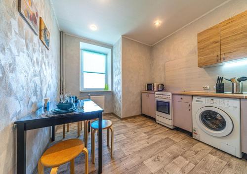 Loft Apartment Buharestskaya 64, Kudrovo, Russia