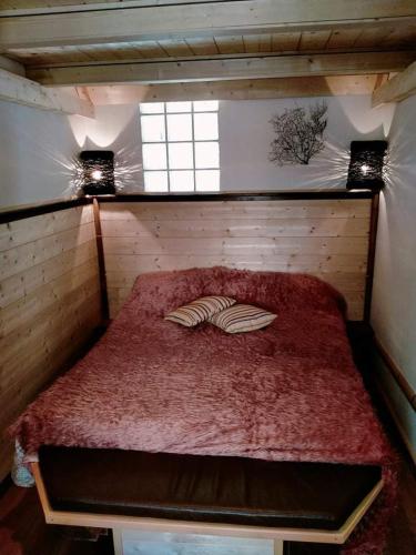 Легло или легла в стая в Villetta vicino al mare con posto auto privato