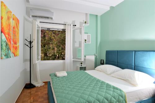 Gallery image of Cozy Apt in Ilisia with Urban Forest View in Athens