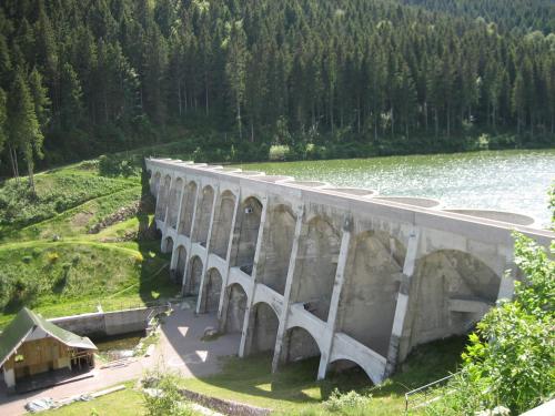 a bridge over a river with a body of water at Hotel Krone Stühlingen - Das Tor zum Südschwarzwald in Stühlingen