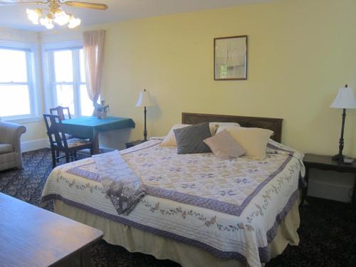 Foto de la galería de Salmon River Country Inn en Head of Jeddore