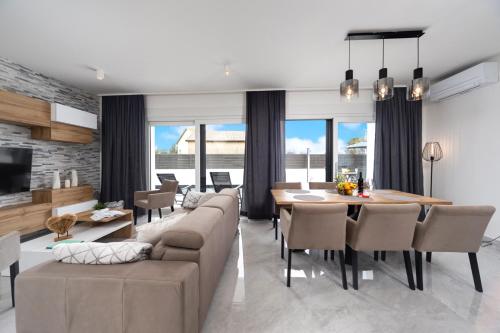 Beautiful Villa Martina – Photos 2