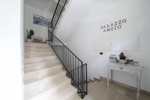 Foto dalla galleria di PALAZZO ANGIO' a Monopoli