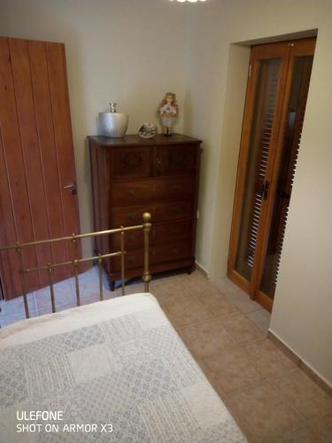 Кровать или кровати в номере Villa Leonton with a private pool