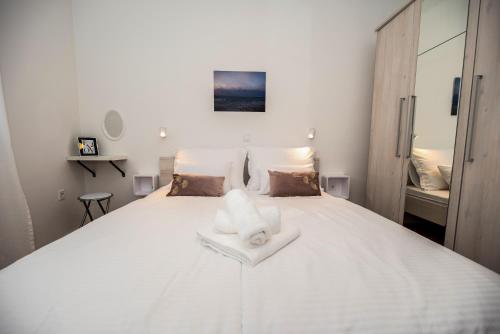 Llit o llits en una habitació de Villa Sportiva Zadar with Private heated pool