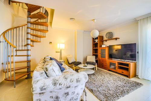 Excepcional Duplex al lado de la playa y con vistas al mar