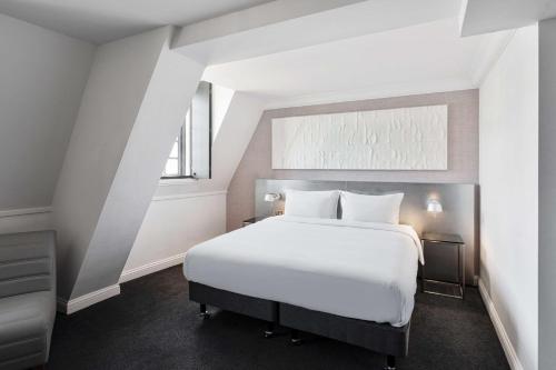 Кровать или кровати в номере Radisson Blu Hotel, Leeds City Centre