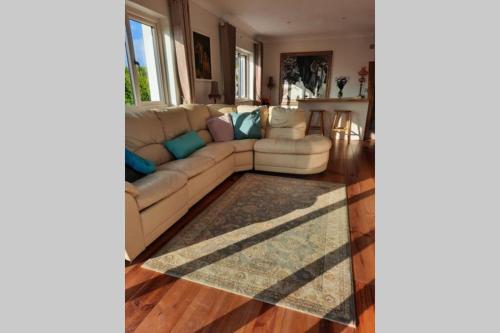Gallery image of Green Garden meets Blue sea for 2 people in Dingle