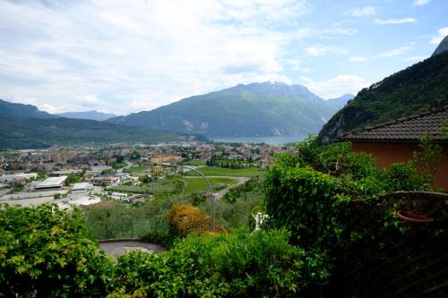 Gallery image of Appartamento OLIVO in Riva del Garda