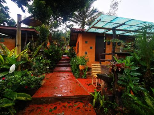 Zahrada ubytování บ้านดินโฮมสเตย์ ปางอุ๋ง