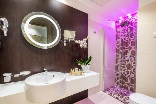Hotel Moresco Image