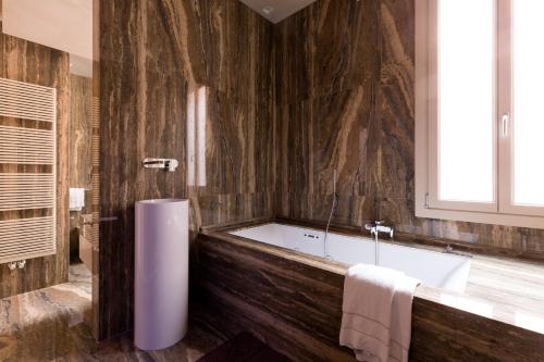 Liassidi Wellness Suites Image