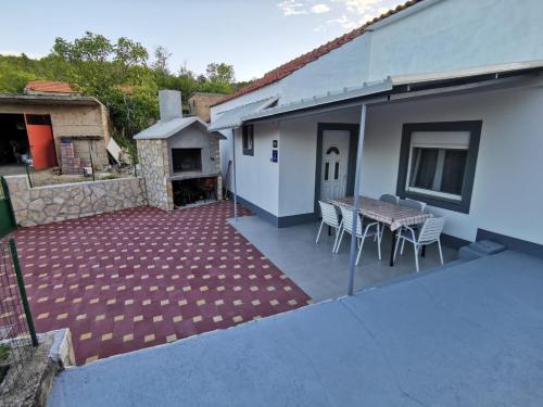 Tòa nhà nơi nhà nghỉ dưỡng tọa lạc