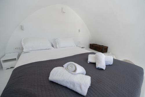 Astrea Suites Notus Dome House
