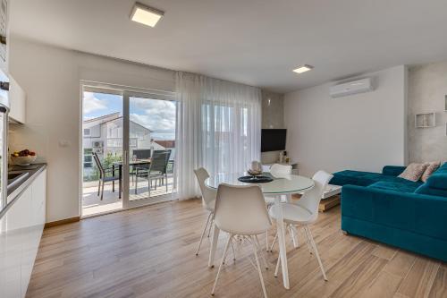 Apartments Corcovado with Heated Pool