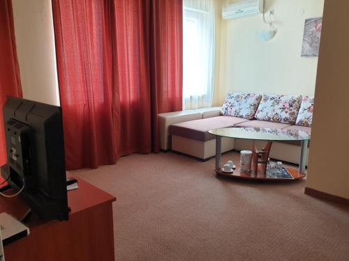 Gallery image of Family Hotel Diana in Pomorie