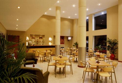 Restoran atau tempat makan lain di Wilson Hotel