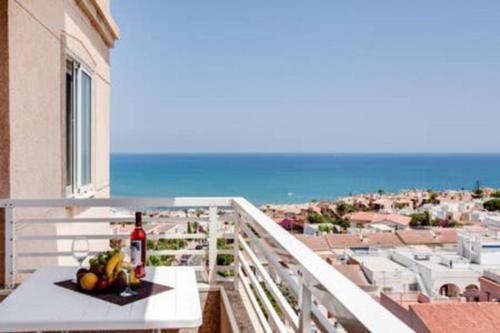 Apartamento con vista al mar - O&Y 10, Torrevieja - Harga ...