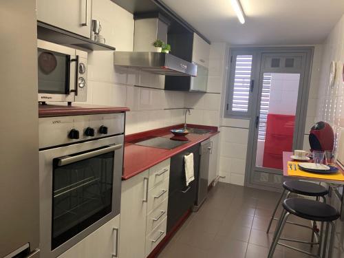 Kuchyň nebo kuchyňský kout v ubytování Apartamento Classic OscVict en El Palmar, Murcia.