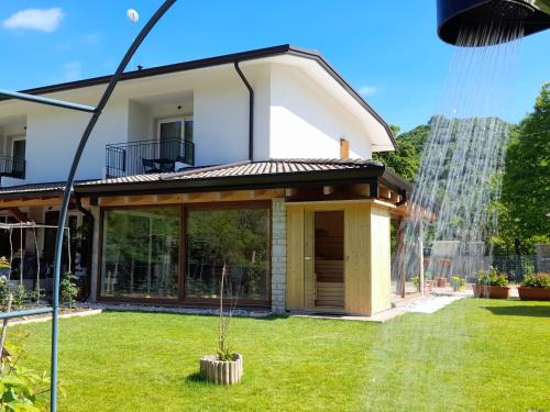 Photo de la galerie de l'établissement Miravallesuites, à San Zeno di Montagna