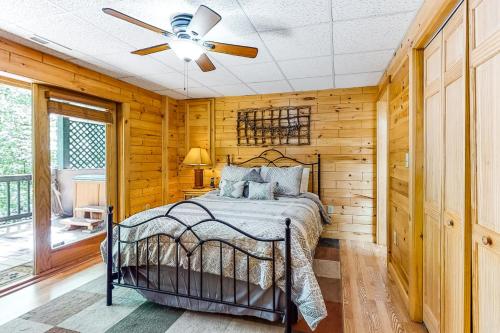 Gallery image of Lucilles Creekside Hideaway in Blue Ridge