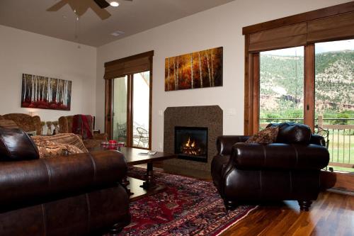 Crimson Cliffs Unit 5 – Photos 2