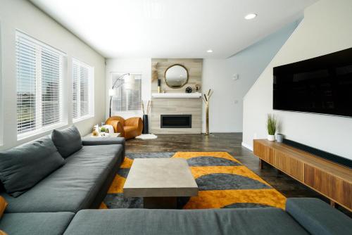 14315 Big Stone Dr – Photos 3
