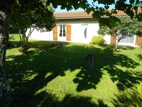 Maison de 3 chambres avec jardin clos et wifi a Le Verdon sur Mer